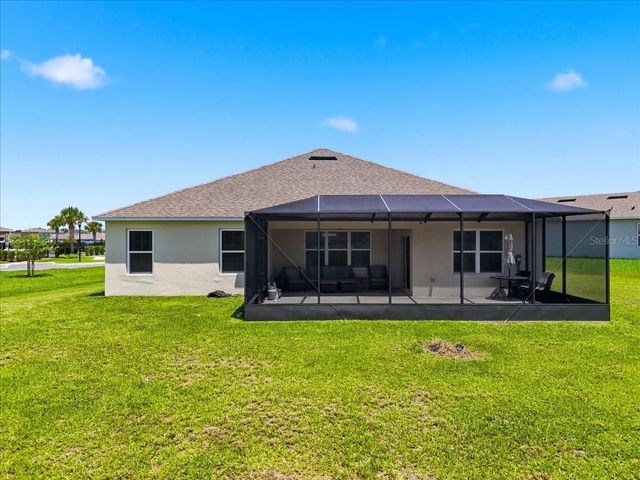 203 AUBURN GROVE BOULEVARD, Auburndale, FL 33823
