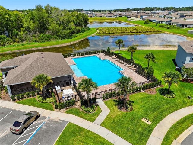 203 AUBURN GROVE BOULEVARD, Auburndale, FL 33823