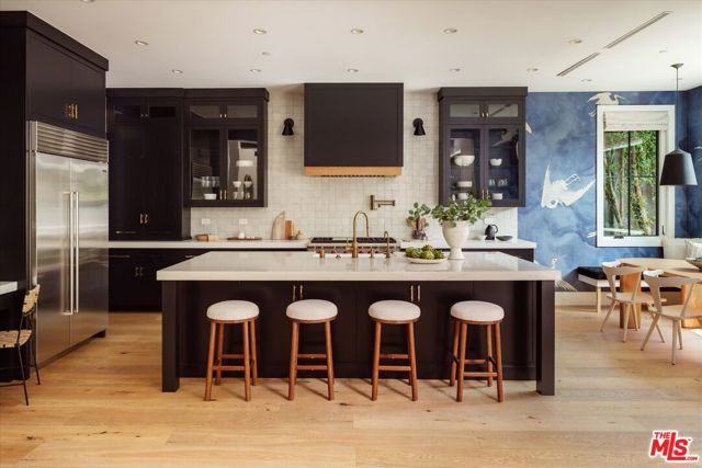 4313 Bellingham Avenue, Studio City (los Angeles), CA 91604
