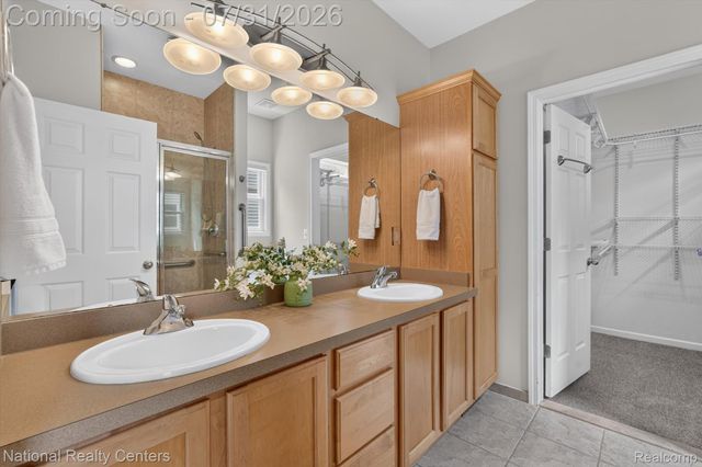 5590 River Park Drive, Waterford Charter Township, MI 48327