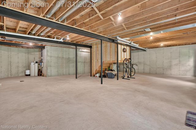 5590 River Park Drive, Waterford Charter Township, MI 48327