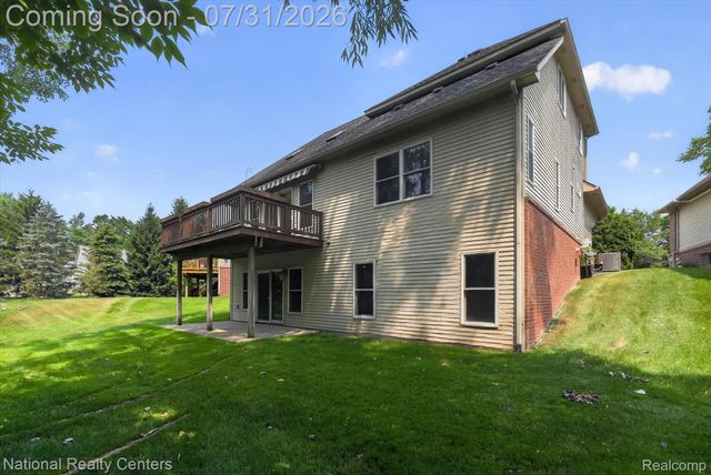 5590 River Park Drive, Waterford Charter Township, MI 48327