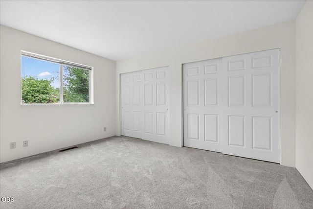 1222 Monroe Way, Grants Pass, OR 97527
