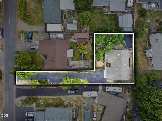 1222 Monroe Way, Grants Pass, OR 97527