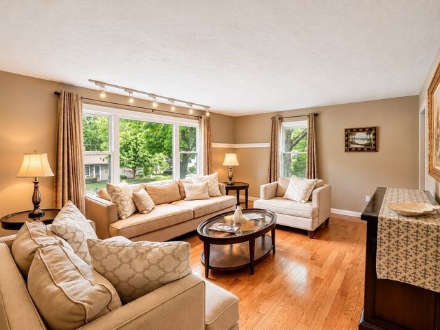 81 Causeway Terrace, Leominster, MA 01453