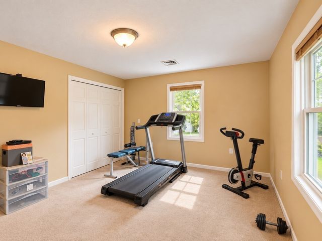 81 Causeway Terrace, Leominster, MA 01453