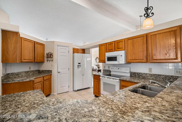 2448 MOON HARBOR Way, Middleburg, FL 32068