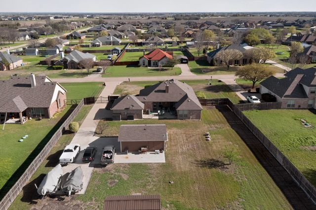 108 Dublin Circle, Waxahachie, TX 75165