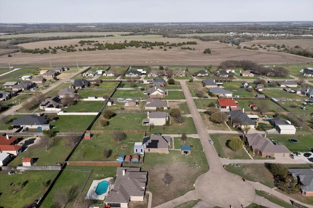 108 Dublin Circle, Waxahachie, TX 75165