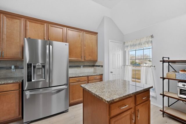 108 Dublin Circle, Waxahachie, TX 75165