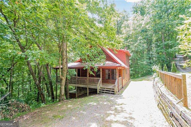 213 Moonshine Hollow, Blue Ridge, GA 30513