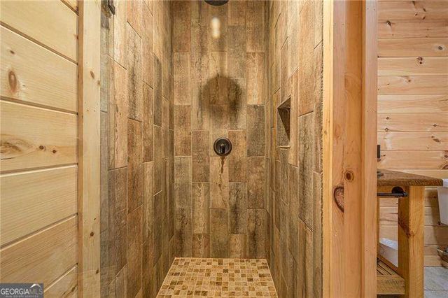 213 Moonshine Hollow, Blue Ridge, GA 30513