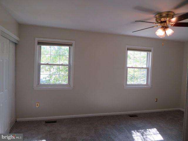 1602 W BANCROFT LN, Crofton, MD 21114