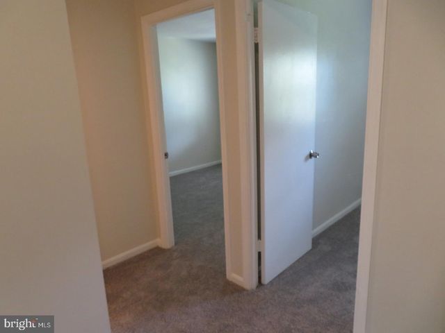 1602 W BANCROFT LN, Crofton, MD 21114