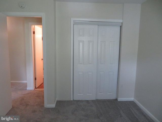1602 W BANCROFT LN, Crofton, MD 21114