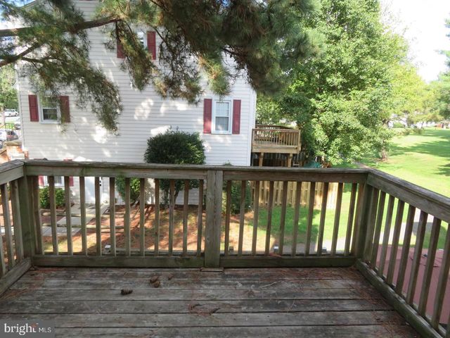 1602 W BANCROFT LN, Crofton, MD 21114