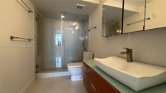 2333 NE Brickell Ave 1009, Miami, FL 33129