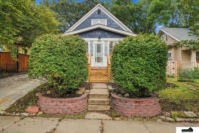 710 S 30th Street, Lincoln, NE 68510