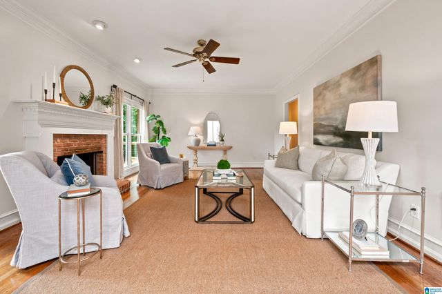 2704 OLD LOONEY MILL CIRCLE, Birmingham, AL 35243