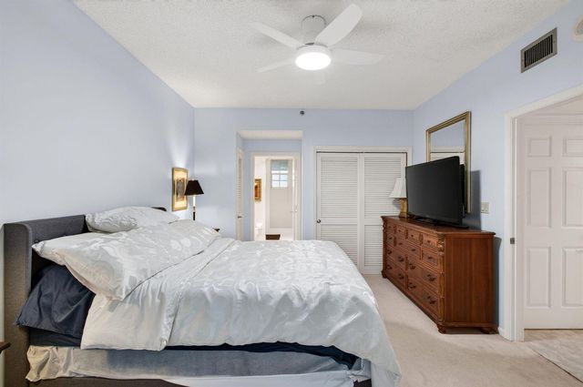 17031 Boca Club Boulevard 104A, Boca Raton, FL 33487