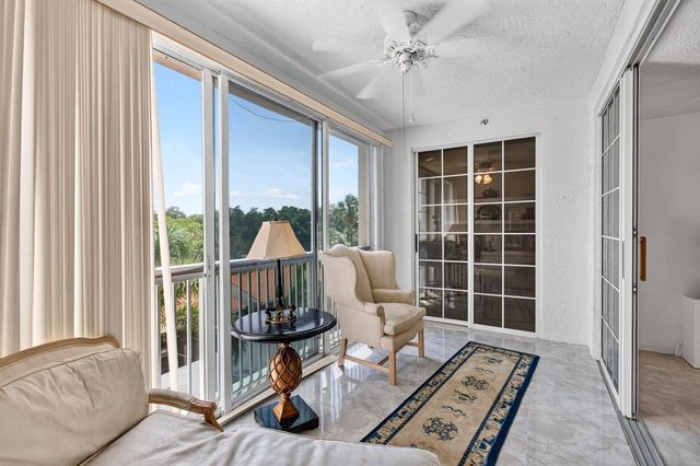 17031 Boca Club Boulevard 104A, Boca Raton, FL 33487