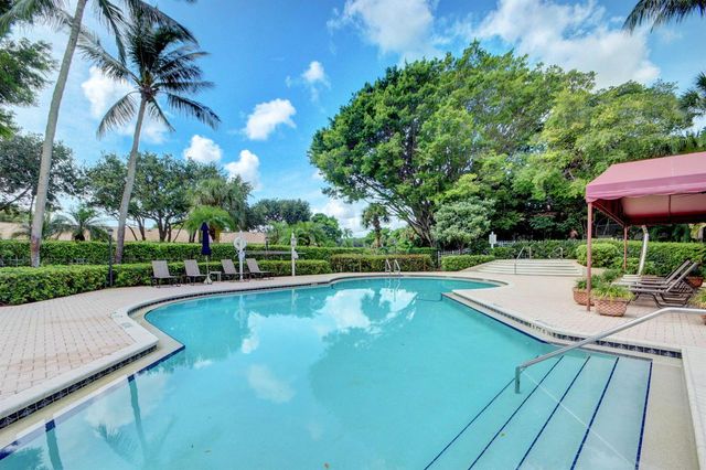 17031 Boca Club Boulevard 104A, Boca Raton, FL 33487