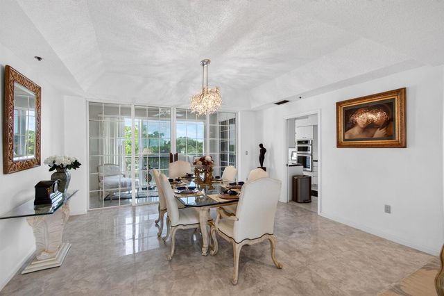 17031 Boca Club Boulevard 104A, Boca Raton, FL 33487