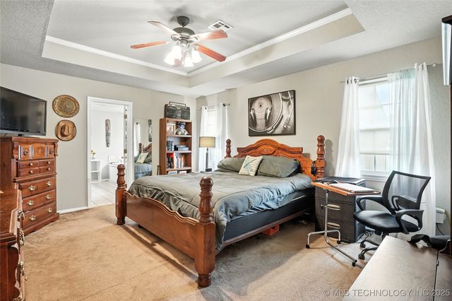 504 N Hughes Avenue, Morris, OK 74445