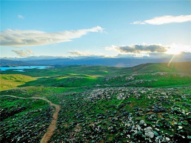 16350 Blossom Time Court, Riverside, CA 92503