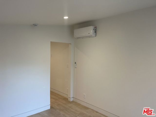 4234 Ellenita Avenue, Tarzana (los Angeles), CA 91356