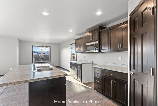 1263 PUTNAM DRIVE, Pulaski, WI 54162