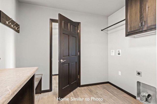 1263 PUTNAM DRIVE, Pulaski, WI 54162