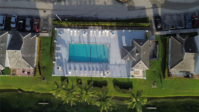 14391 SW 120th Court 7-7, Miami, FL 33186