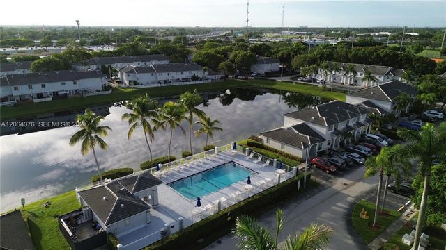 14391 SW 120th Court 7-7, Miami, FL 33186