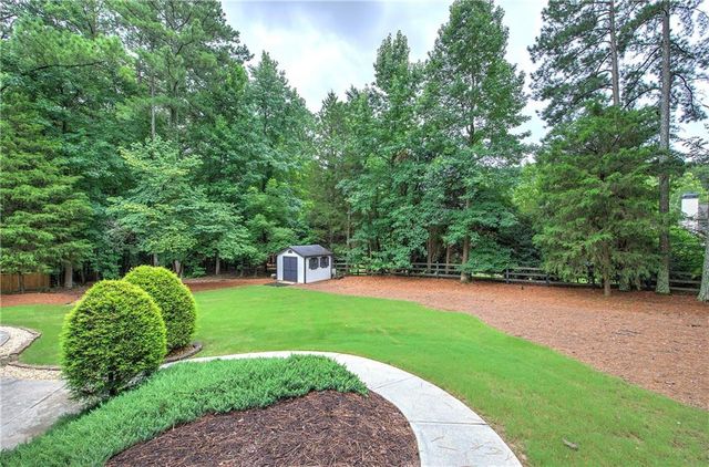4405 Sterling Pointe Drive NW, Kennesaw, GA 30152