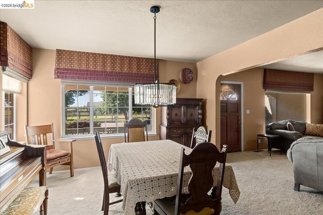 4701 Lone Tree Road, Oakdale, CA 95361