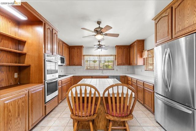 4701 Lone Tree Road, Oakdale, CA 95361