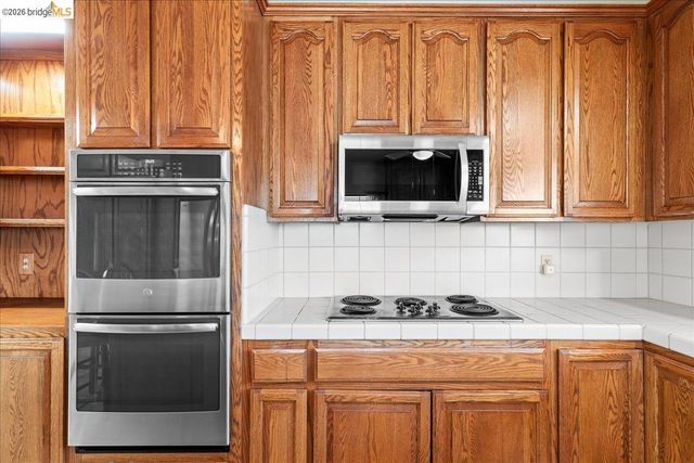 4701 Lone Tree Road, Oakdale, CA 95361