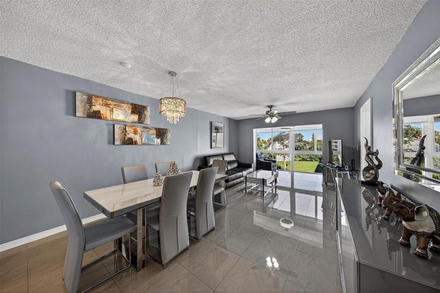 2951 E Sunrise Lakes Drive 312, Sunrise, FL 33322