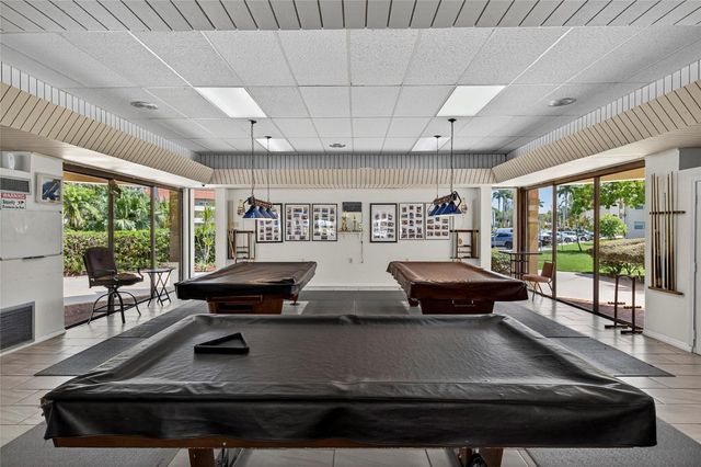 2951 E Sunrise Lakes Drive 312, Sunrise, FL 33322