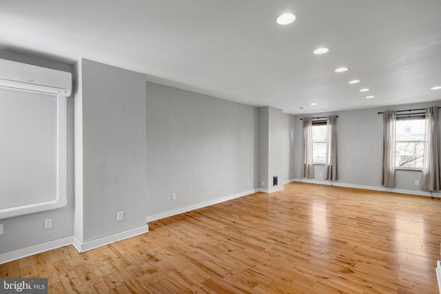 2054 ELLSWORTH ST, Philadelphia, PA 19146