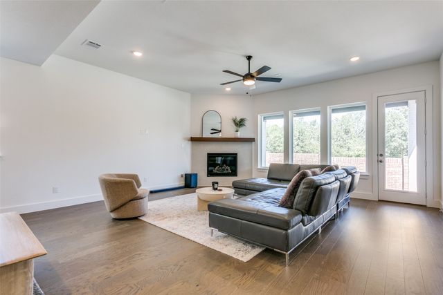9205 Cooper Court, North Richland Hills, TX 76182