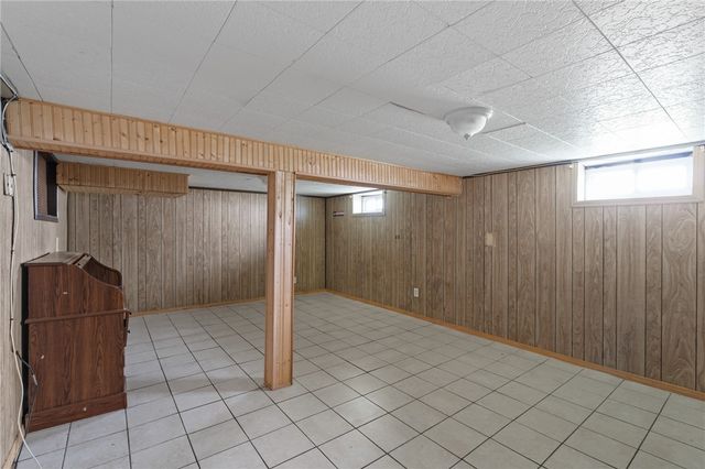 79 Arcadia Street, Cranston, RI 02910
