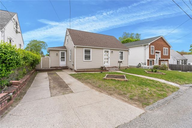 79 Arcadia Street, Cranston, RI 02910
