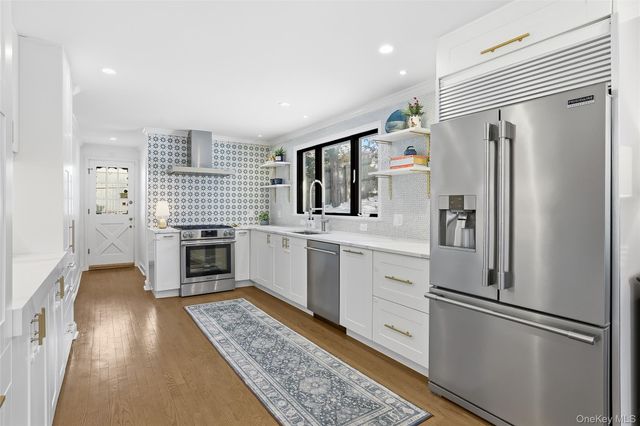 56 Eton Road, Bronxville, NY 10708