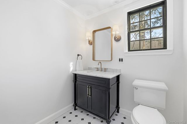 56 Eton Road, Bronxville, NY 10708