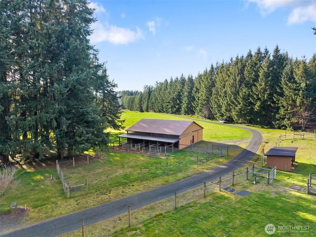 301 Russell Road, Winlock, WA 98596