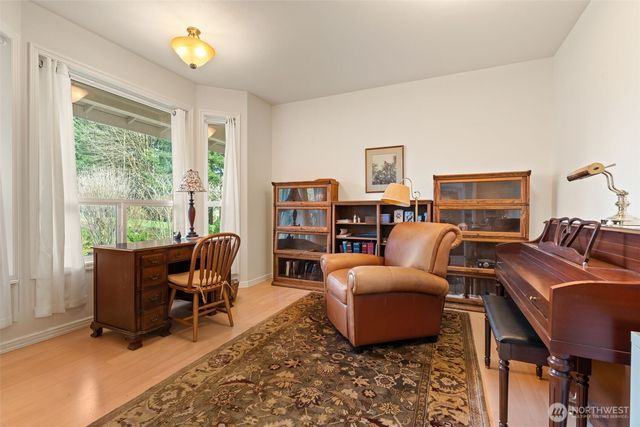 301 Russell Road, Winlock, WA 98596