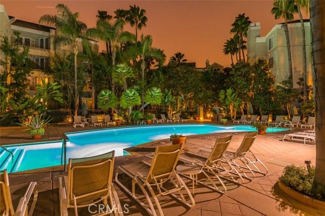 2243 Martin 207, Irvine, CA 92612