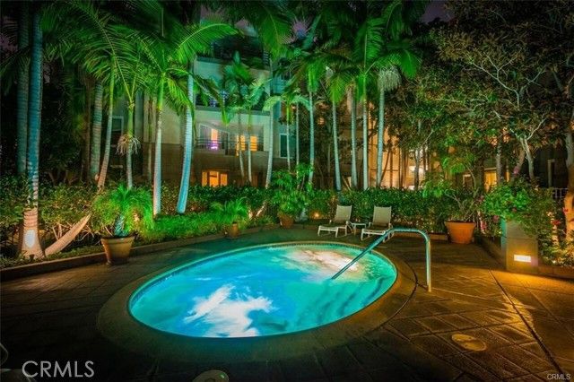 2243 Martin 207, Irvine, CA 92612